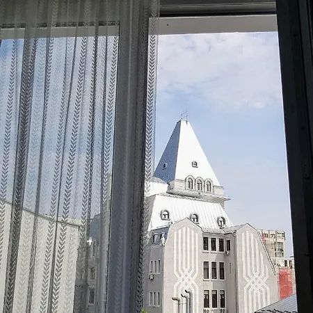 Park View Apartment *